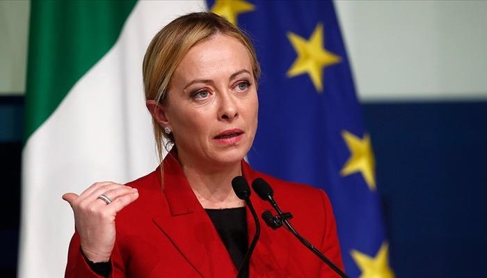 İtalya Başbakanı Meloni’den ahlak dersi! Restoran ücretini ödemeden kaçan İtalyan turistlerin hesabını ödedi…