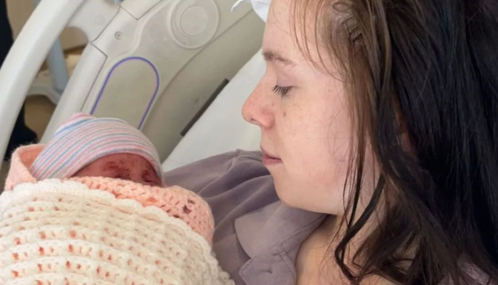 Akıllara durgunluk veren olay! “Bebeğimin ayağını görene kadar hamile olduğumu bilmiyordum”