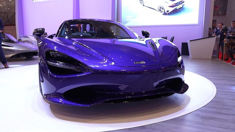 Katar’da Uluslararası Cenevre Otomobil Fuarı: Elektrikli araçlar yeni gözde