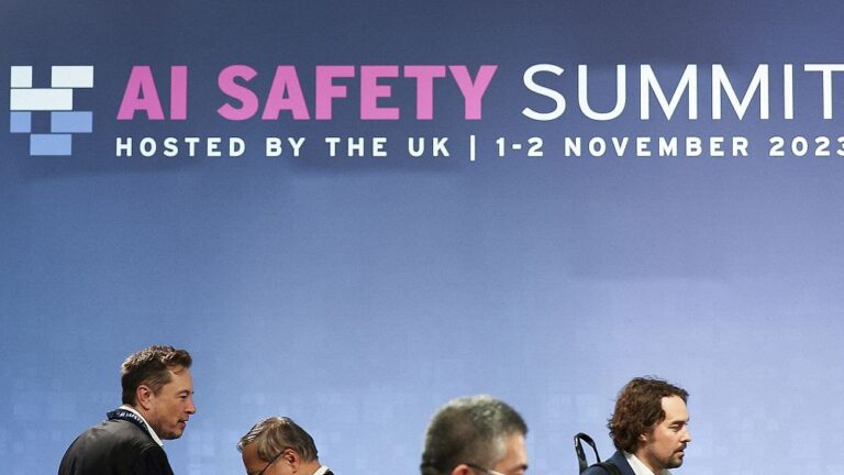 Bletchley Deklarasyonu: İngiltere’deki zirvede ‘dünyada ilk’ yapay zeka anlaşmasına varıldı