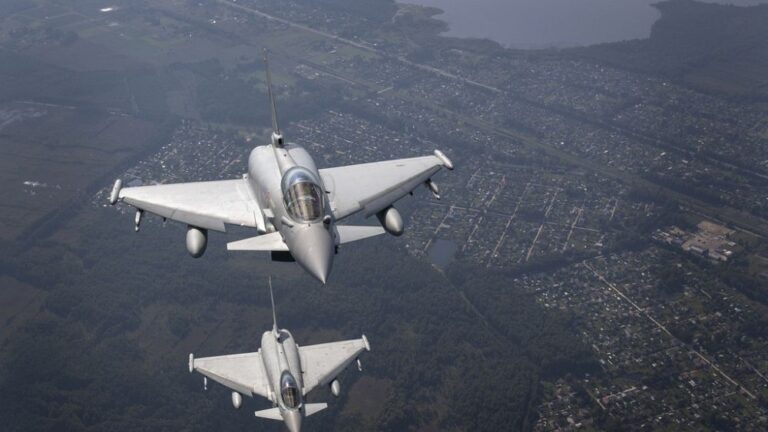 Reuters: Türkiye F-16 belirsizliği nedeniyle Eurofighter’a yöneldi, İngiltere destek sözü verdi