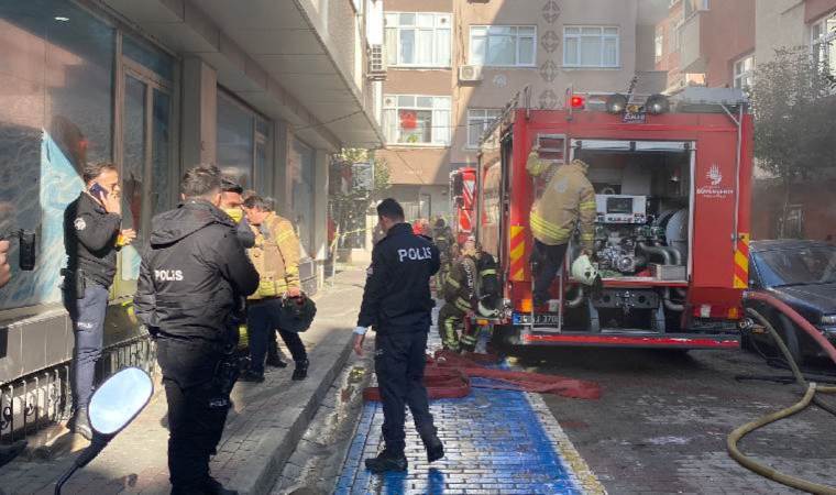 İstanbul’da kumaş deposunda korkutan yangın!