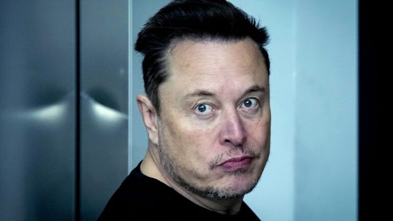 Elon Musk 56 milyar dolarlık ödeme paketi konusunda hissedarların desteğini kazandı