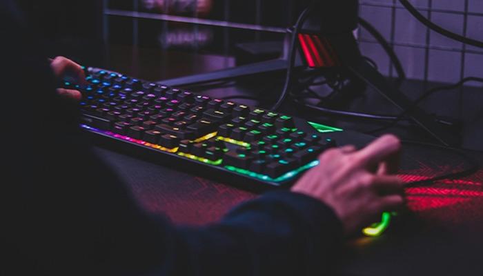 Ortaokul ve lise öğrencileri üzerinde dikkat çeken ‘dijital’ araştırma! Oyun bağımlılığı riski artıyor: Mutluluk düzeyi düşüyor