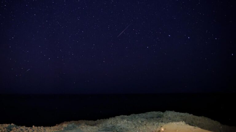 Türkiye’nin en kuzey noktası İnce Burun’da Perseid meteor yağmuru