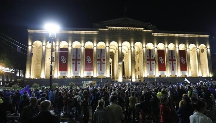 Manchester City'de forma giydi… Eski futbolcu Kavelaşvili Gürcistan'da cumhurbaşkanı adayı oldu