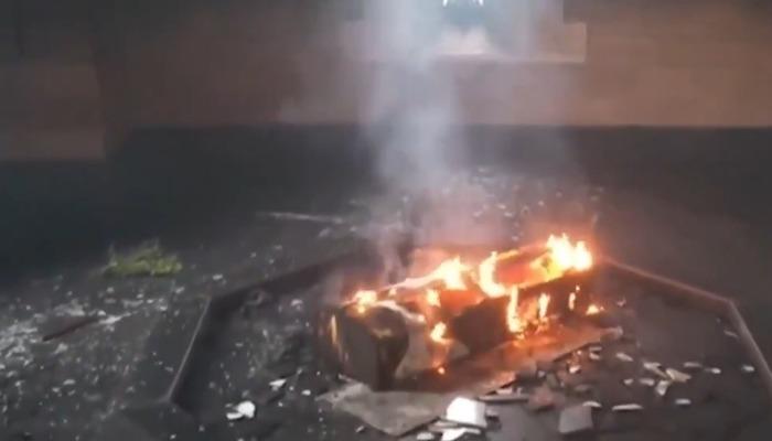 Hafız Esad'ın Lazkiye'deki mezarı yandı! Suriye'de öfke dinmiyor… HTŞ lideri Colani: “İşkencecilere af yok”