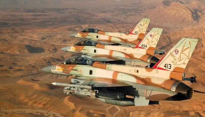 İsrail, Suriye’ye 5 savaş uçağıyla hava saldırıları düzenledi