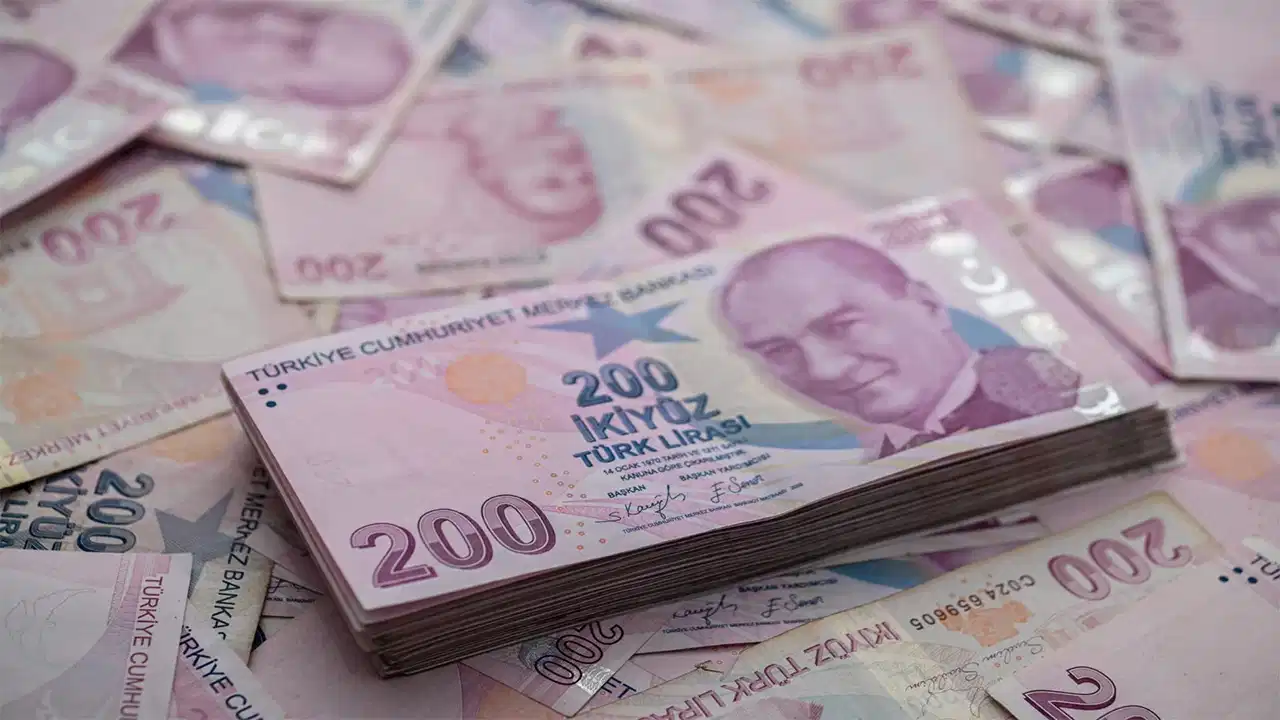 Mevduatın ilgisi zirveden düşmez: aylık 1 milyon TL getiri ne kadardı?