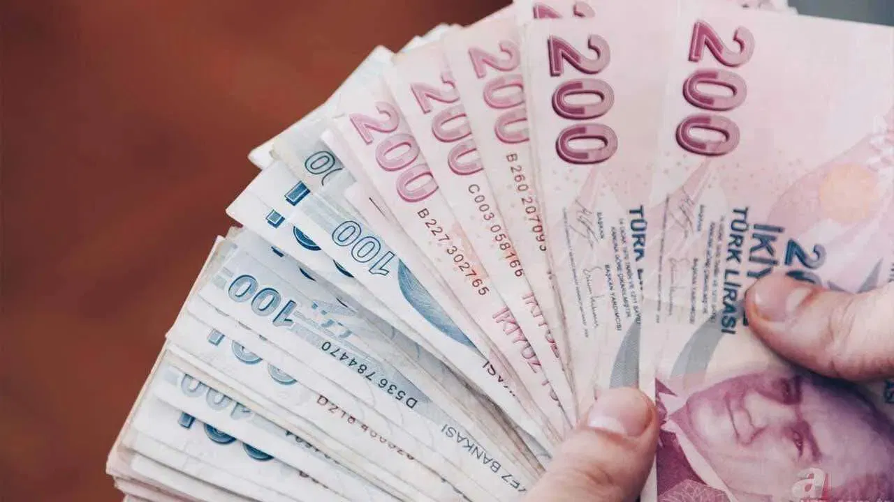 Mevduatın ilgisi zirveden düşmez: aylık 1 milyon TL getiri ne kadardı?