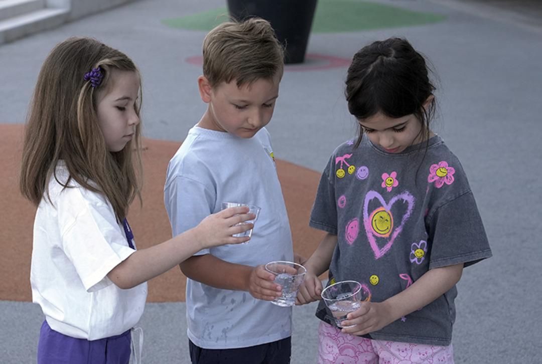 Yaz sıcağında dikkat! Uzmanlar, çocukları bekleyen ciddi tehlikeler konusunda uyardı ... 3