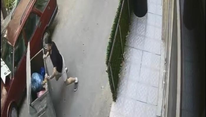 Rampadan kayan çöp konteynerini araçla çarpmadan son anda durdurdu