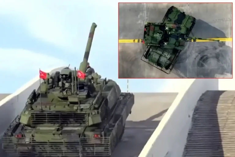 Cumhurbaşkanı Tayyip Erdoğan’ın de katıldığı teslimat seremonisiyle yeni nesil ALTAY Tankı resmen Türk Silahlı Kuvvetleri’ne verildi