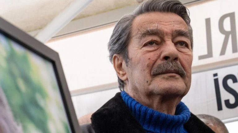 Yoğun bakımdaki Kadir İnanır’dan haber var! Hastaneden açıklama geldi
